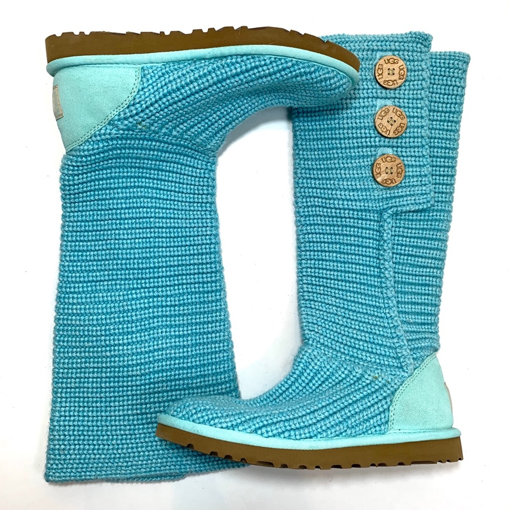 UGG BOOTS